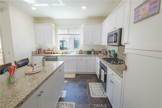 2243 Strawberry Court, Upland, CA 91786