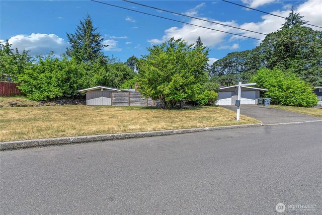 7801 Leschi Road SW, Lakewood, WA 98498