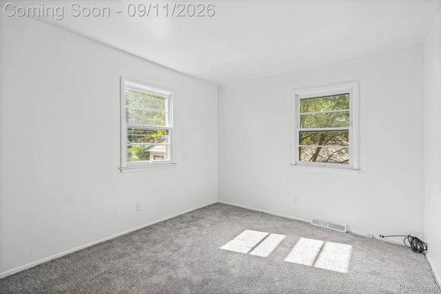 3709 Evergreen Parkway, Flint, MI 48503