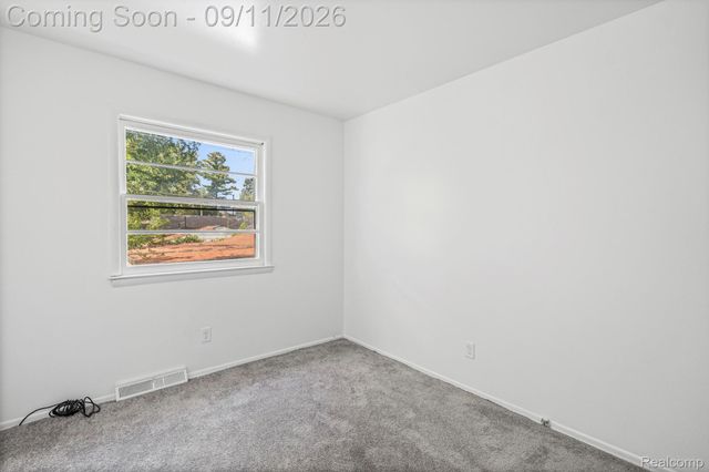 3709 Evergreen Parkway, Flint, MI 48503