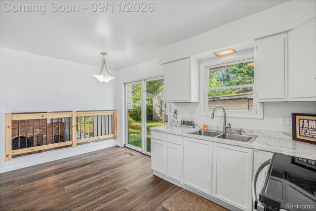 3709 Evergreen Parkway, Flint, MI 48503