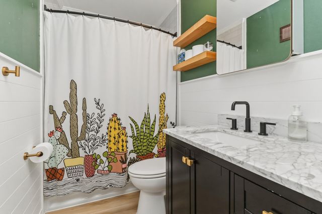 3547 Buchanan Street NE, Minneapolis, MN 55418