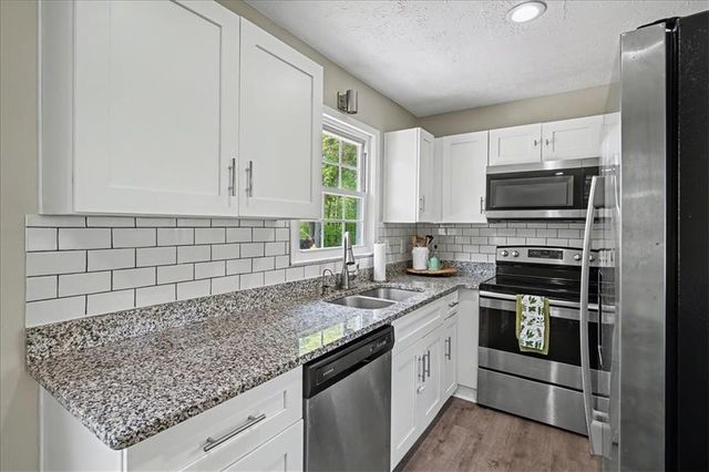 89 Kristie, Powder Springs, GA 30127