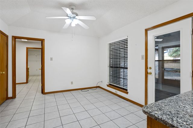 2921 Pitkin Drive, Arlington, TX 76006