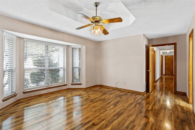 2921 Pitkin Drive, Arlington, TX 76006