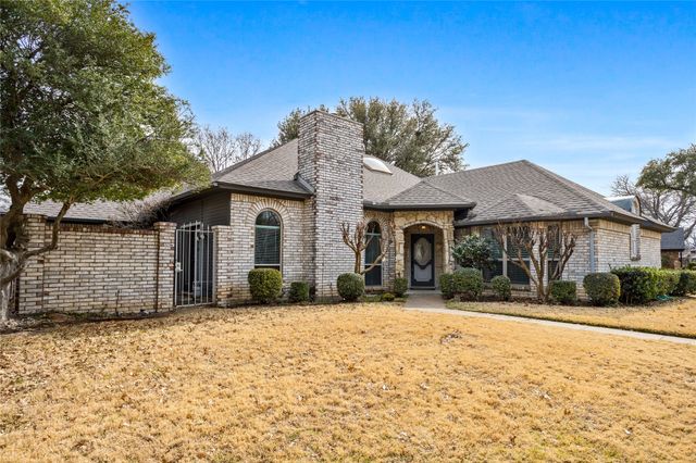 2921 Pitkin Drive, Arlington, TX 76006