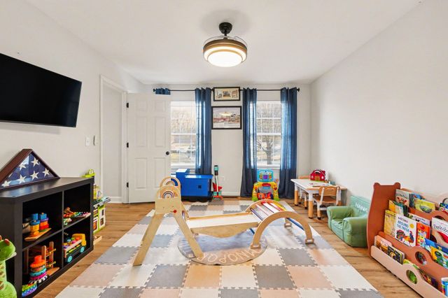 650 Elyse Way, Florence, KY 41042