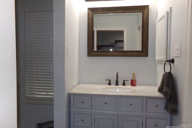 4212 Medical Dr Unit 208, San Antonio, TX 78229