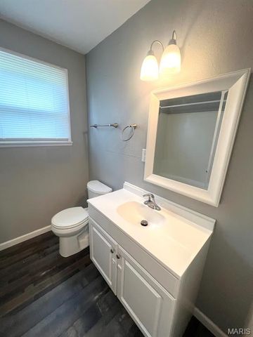 830 Northmoor Drive, Florissant, MO 63033