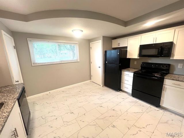 830 Northmoor Drive, Florissant, MO 63033