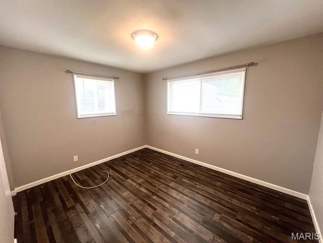 830 Northmoor Drive, Florissant, MO 63033
