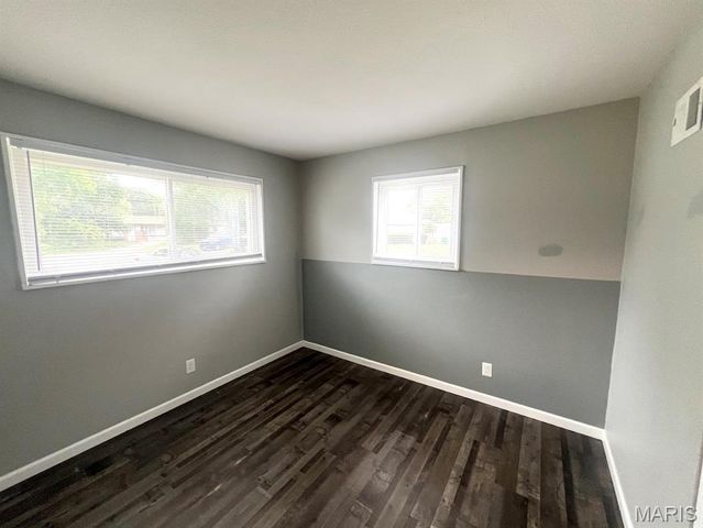 830 Northmoor Drive, Florissant, MO 63033