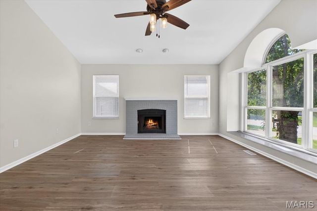 453 Seton Hall Court, Valley Park, MO 63088