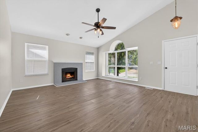 453 Seton Hall Court, Valley Park, MO 63088