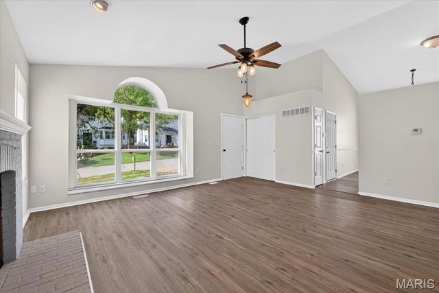 453 Seton Hall Court, Valley Park, MO 63088