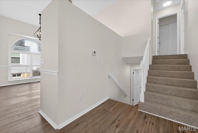 453 Seton Hall Court, Valley Park, MO 63088