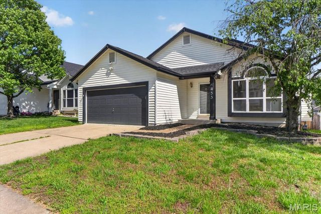 453 Seton Hall Court, Valley Park, MO 63088