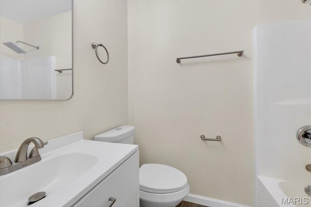 453 Seton Hall Court, Valley Park, MO 63088