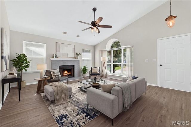 453 Seton Hall Court, Valley Park, MO 63088