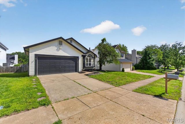 453 Seton Hall Court, Valley Park, MO 63088