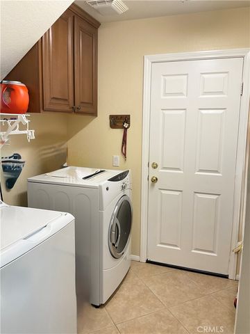 7123 Hidden Court, Highland, CA 92346