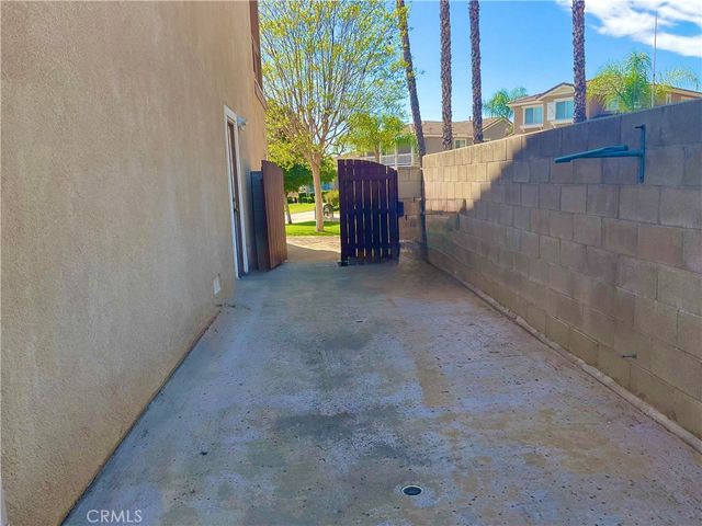 7123 Hidden Court, Highland, CA 92346