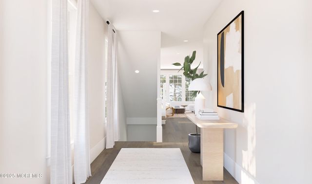 2111 Wander Lane 2101, Manalapan, NJ 07726