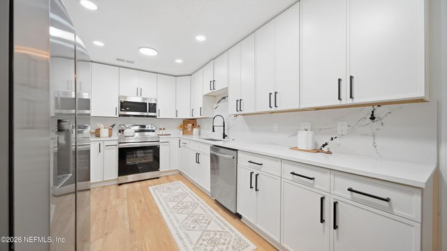 4034 RETFORD Drive, Jacksonville, FL 32225
