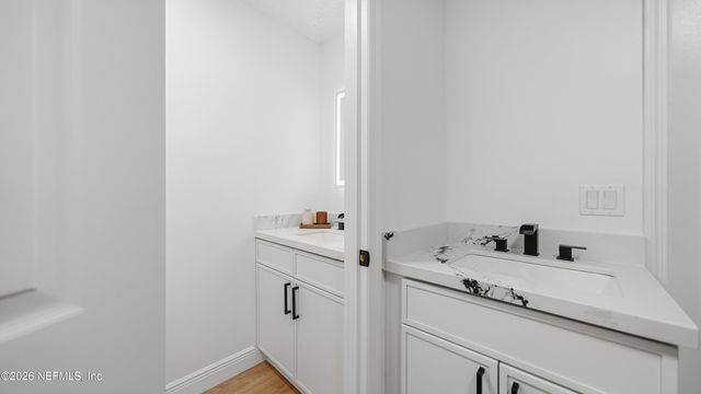 4034 RETFORD Drive, Jacksonville, FL 32225