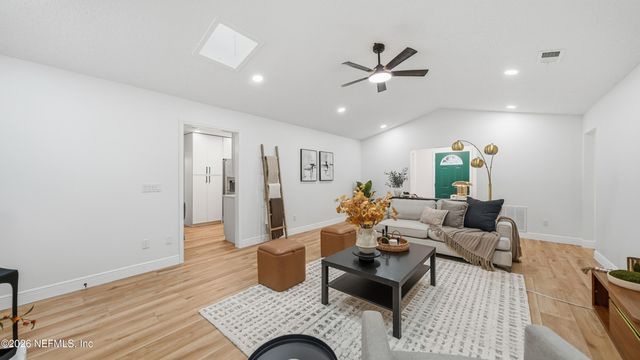 4034 RETFORD Drive, Jacksonville, FL 32225