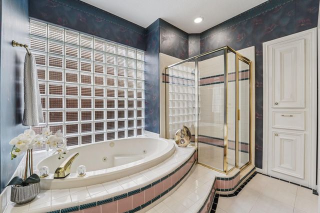 14515 Wisteria Hollow Lane, Houston, TX 77062