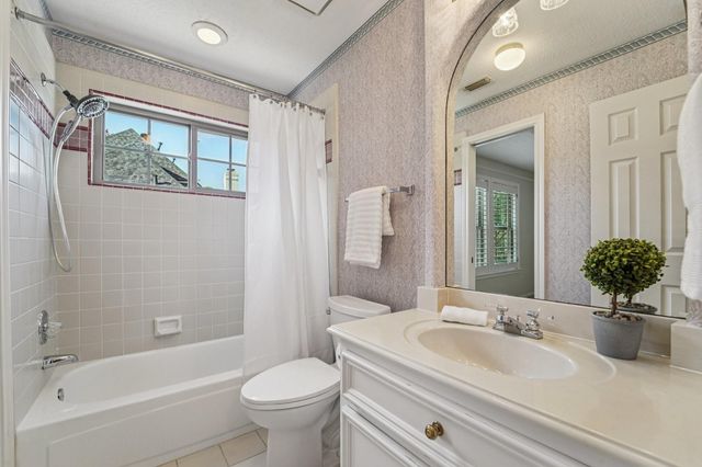 14515 Wisteria Hollow Lane, Houston, TX 77062