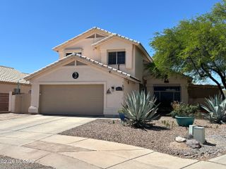 10020 E English Woods Road, Tucson, AZ 85748