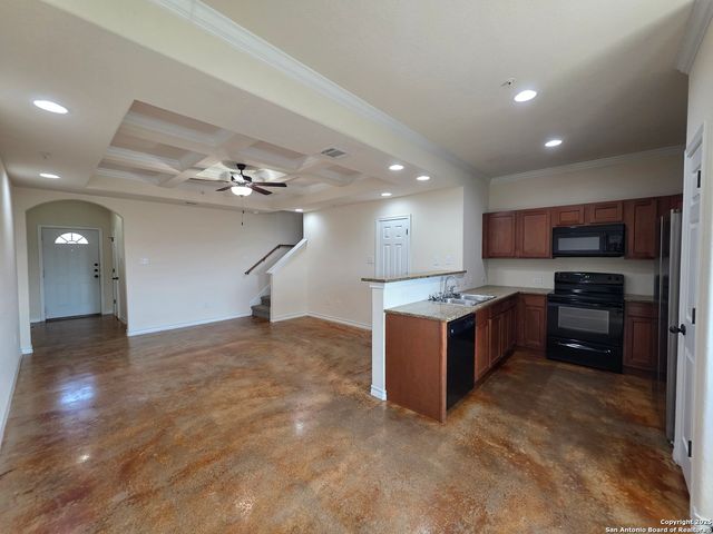 16841 Showdown Path Unit 2, Selma, TX 78154