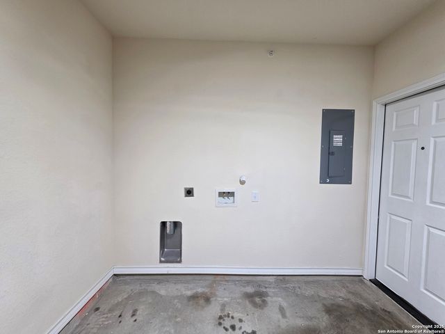 16841 Showdown Path Unit 2, Selma, TX 78154