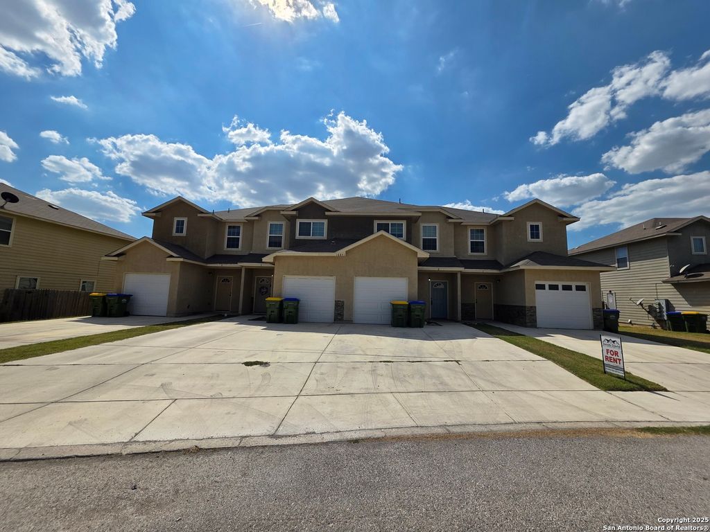 16841 Showdown Path Unit 2, Selma, TX 78154