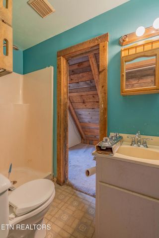 103 Rockhouse Lane, Briceville, TN 37710