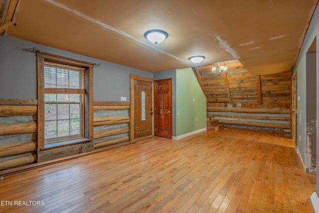 103 Rockhouse Lane, Briceville, TN 37710