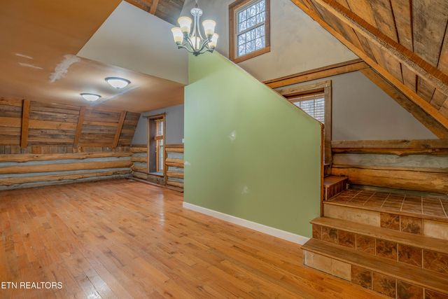 103 Rockhouse Lane, Briceville, TN 37710