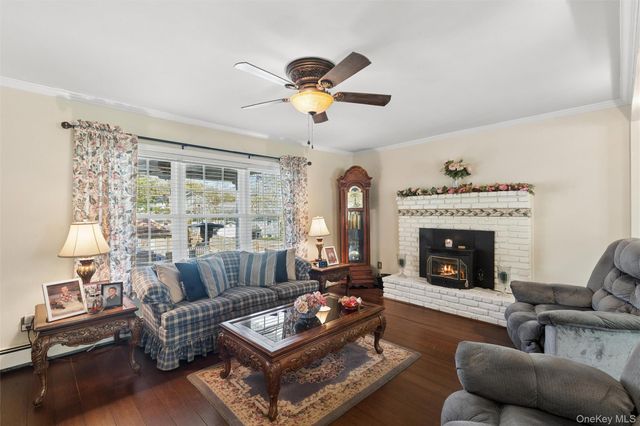 5045 Main Bayview Road, Southold, NY 11971