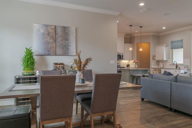 106 Champions Dr, Hallsville, TX 75650