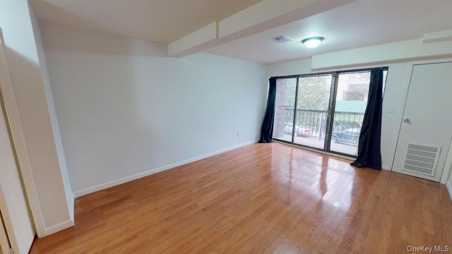 110-19 72nd Road 3A, Forest Hills, NY 11375