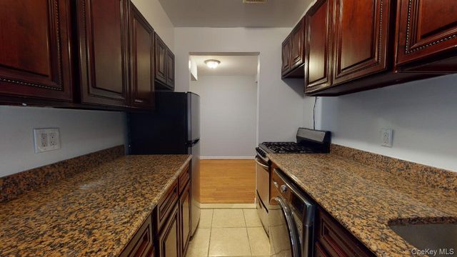110-19 72nd Road 3A, Forest Hills, NY 11375