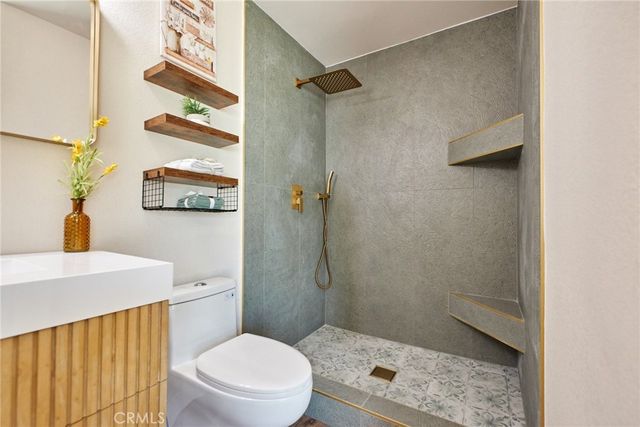 2456 Dr S Woodlark, Ontario, CA 91761