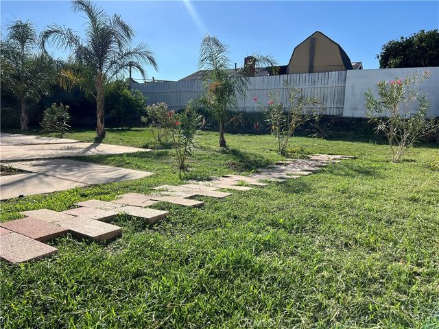 2456 Dr S Woodlark, Ontario, CA 91761