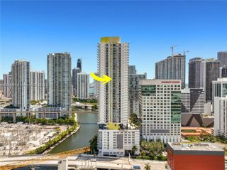 185 SW 7th St 3100, Miami, FL 33130