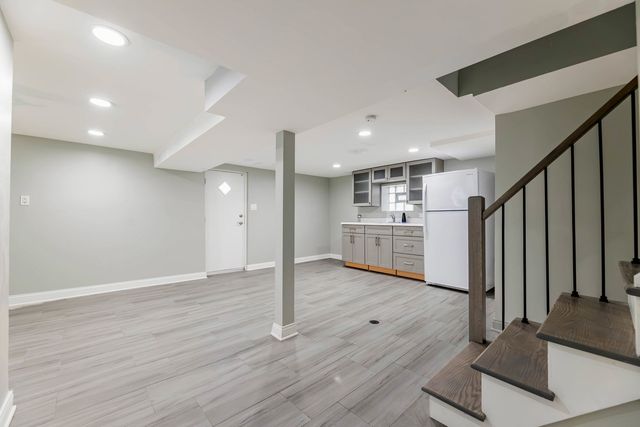 5636 S Kolmar Avenue, Chicago, IL 60629