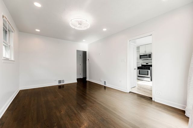 5636 S Kolmar Avenue, Chicago, IL 60629