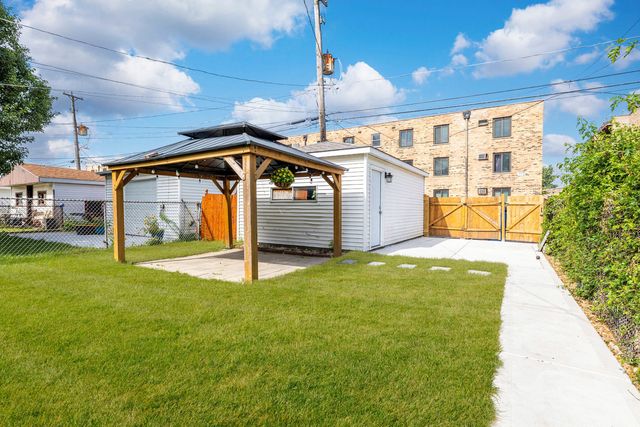 5636 S Kolmar Avenue, Chicago, IL 60629