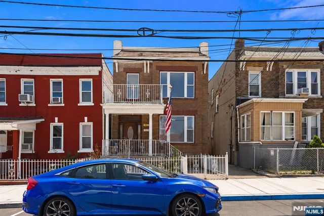 221 54th Street, West New York, NJ 07093